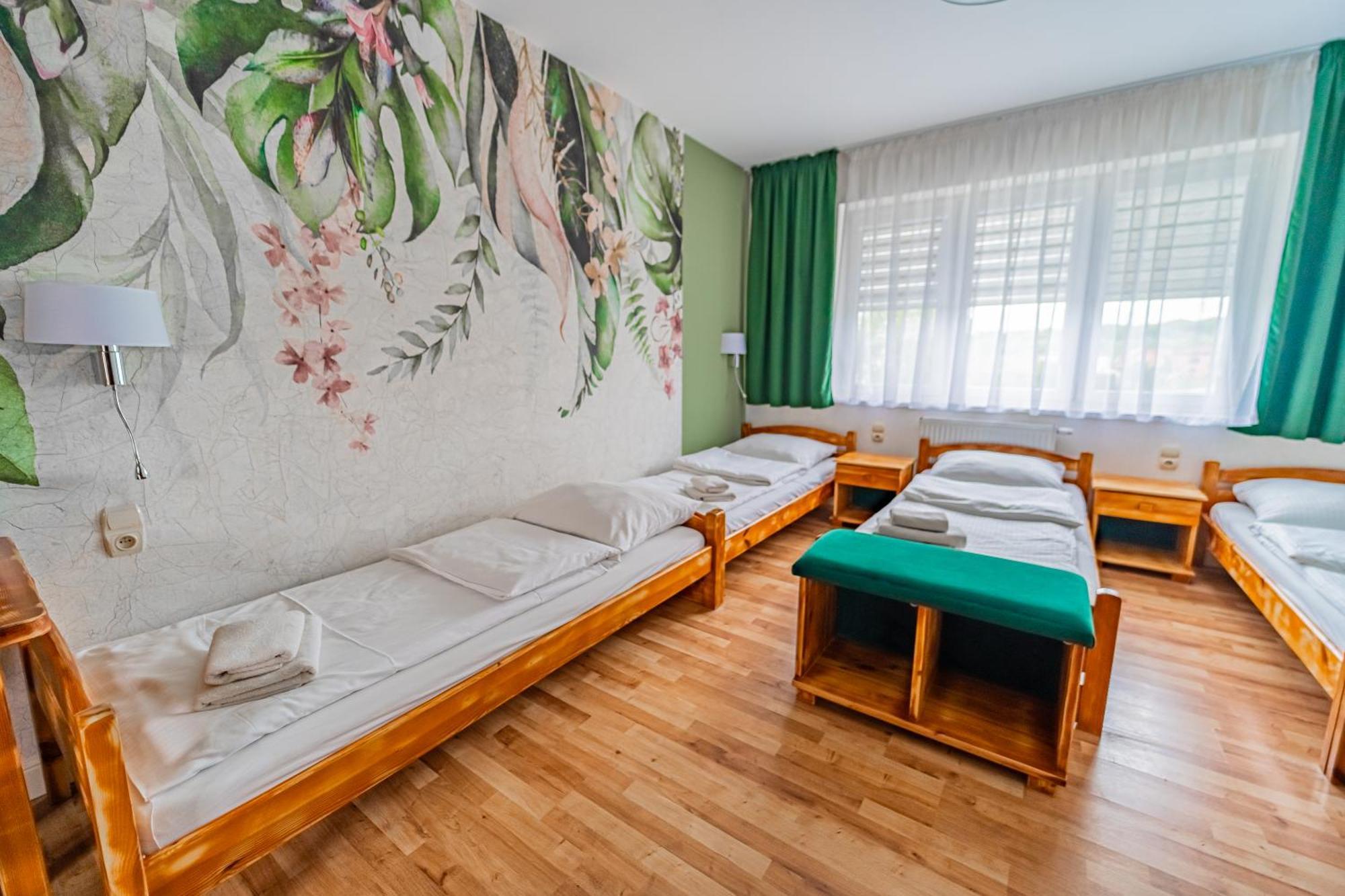 Rezydencja Pod Pieprzowkami Zalesie Gorzyckie Exteriér fotografie
